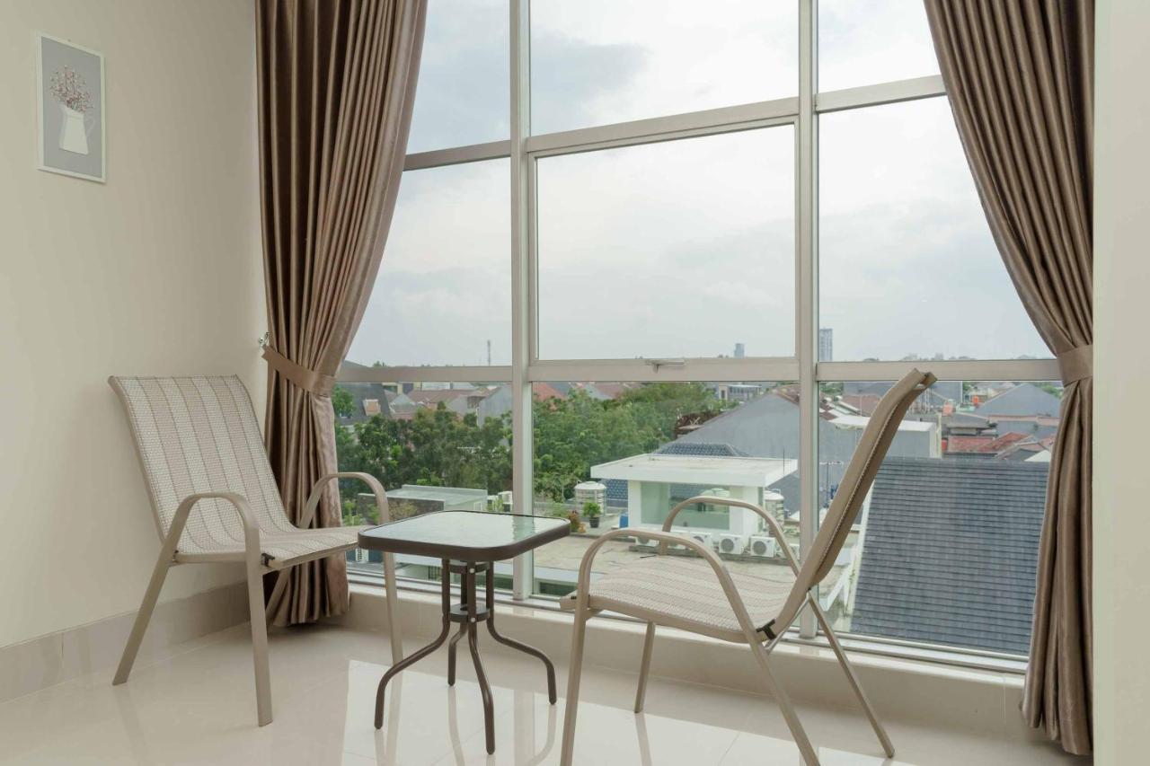 Reddoorz Plus Near Eka Hospital Bsd 5 Dadap Exterior photo